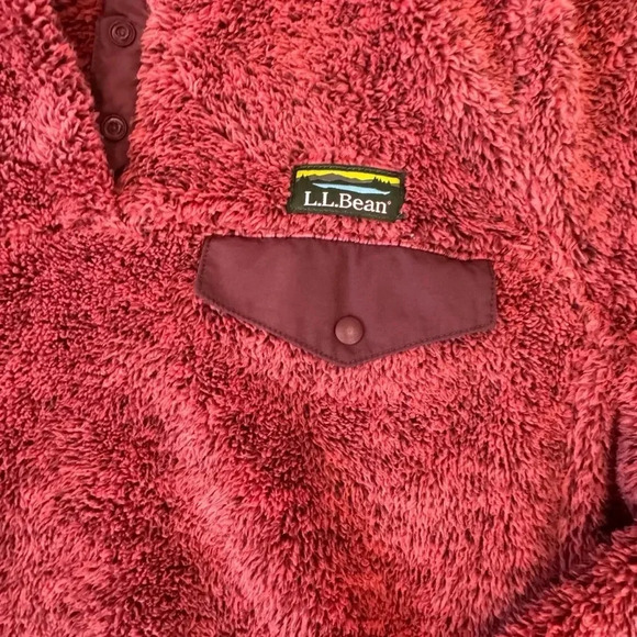L.L Bean Women's Hi-Pile Fleece Pullover - Picture 8 of 11